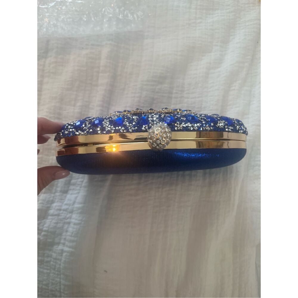 Ramla handmade Sparkling Blue Simulate Diamond Womens Clutch Handbag with strap - Picture 5 of 11